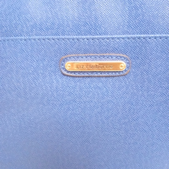 Liz Claiborne 10"x 8.5" Padded Tablet Sleeve. Liz Claiborne Padded Tablet Case. - Picture 2 of 6